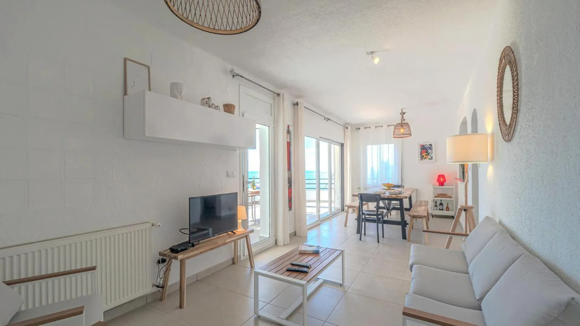 Casa vacanze Apartment With Private Pool Roses Spagna