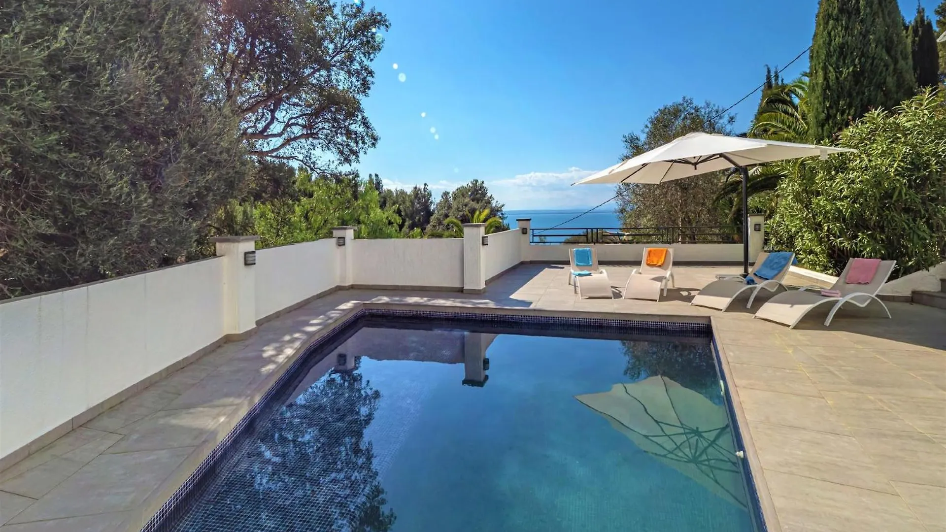 Casa vacanze Apartment With Private Pool Roses Spagna