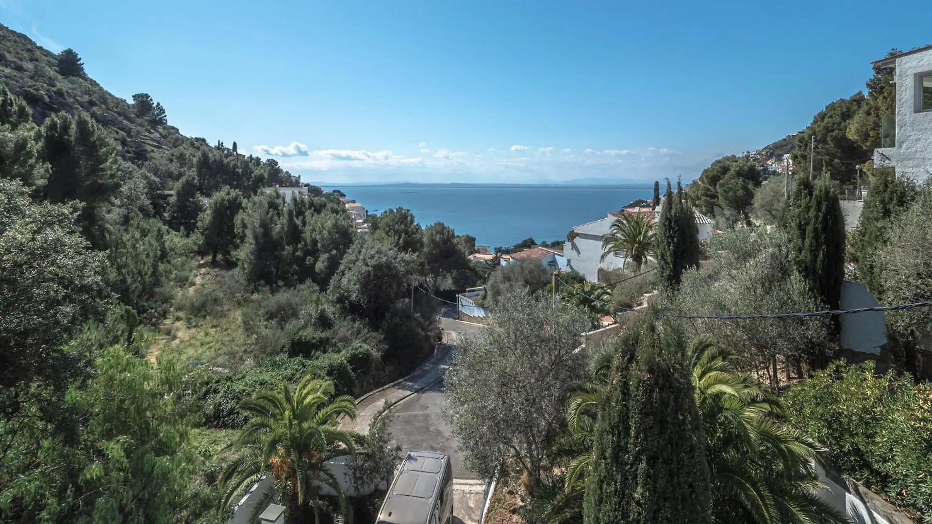 Apartment With Private Pool Roses Casa vacanze